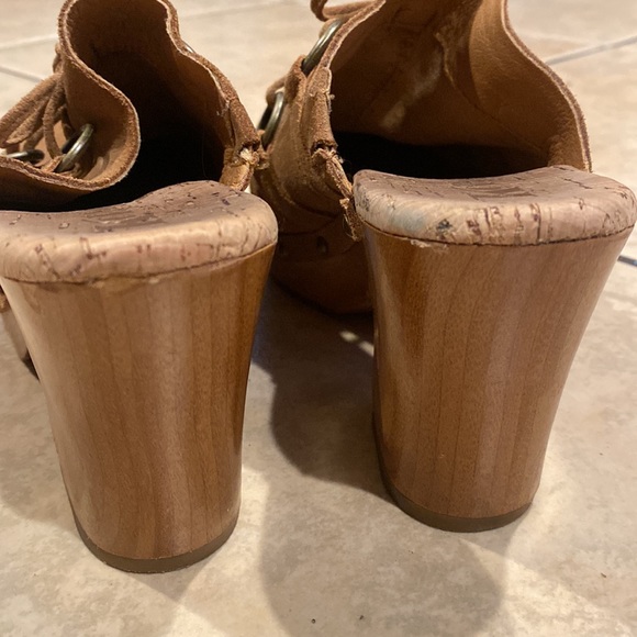 Korks woodley bow suede clog mule size 8 - Picture 4 of 7